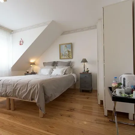 Bed and breakfast La Rosiere De 3*